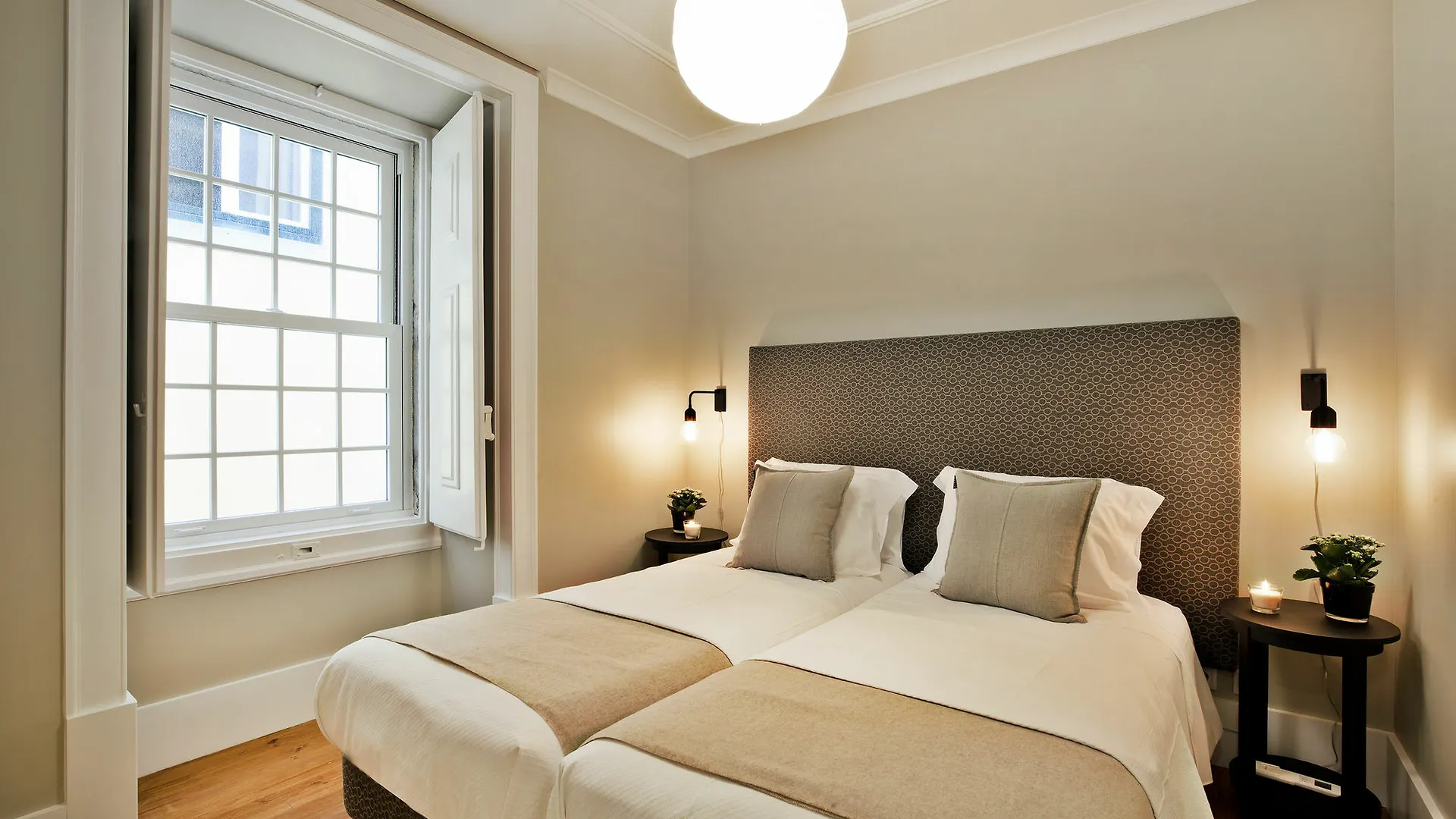 Lisbon Five Stars Apartments Bica 0*,