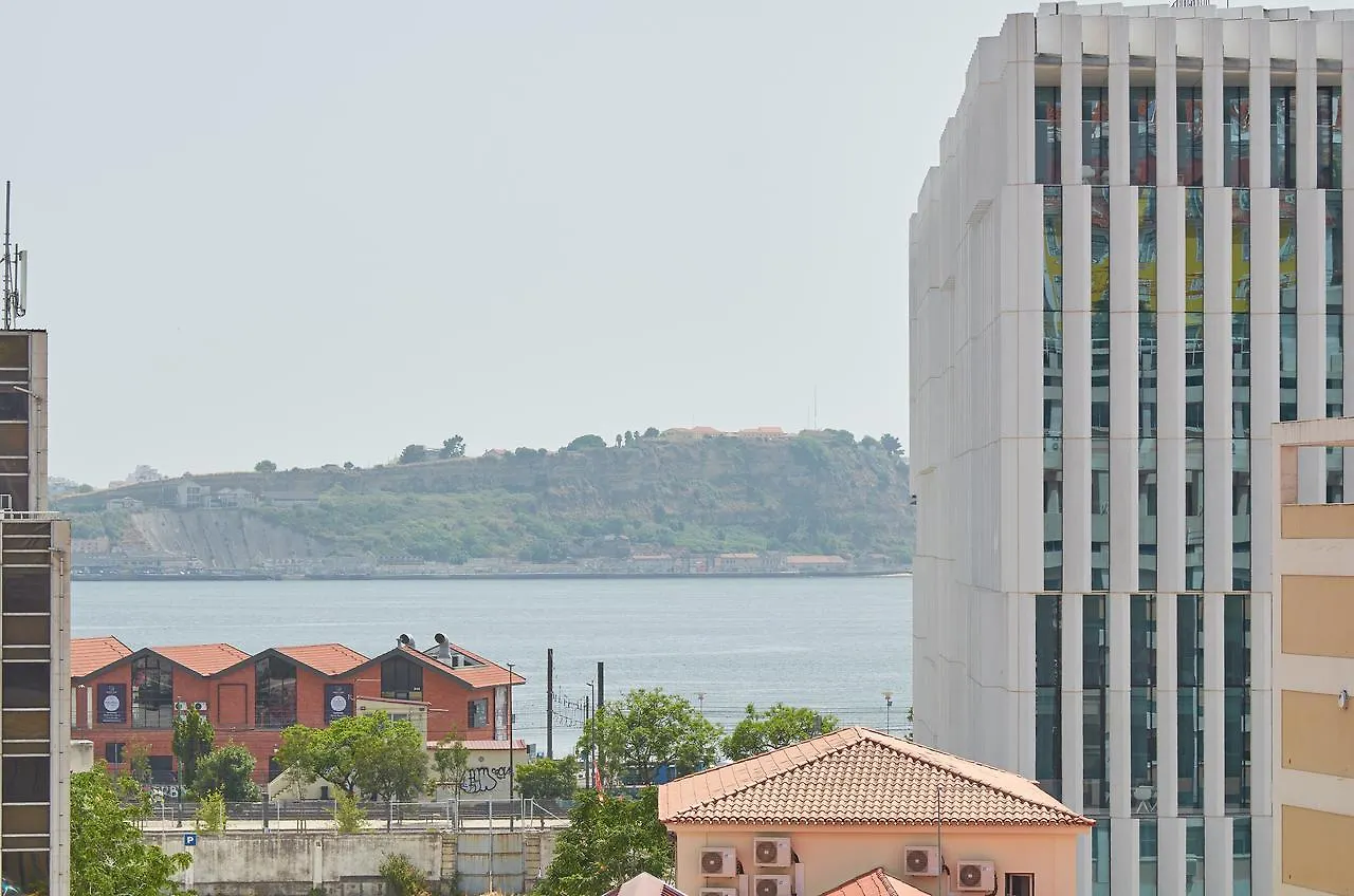 Lisbon Five Stars Apartments Bica